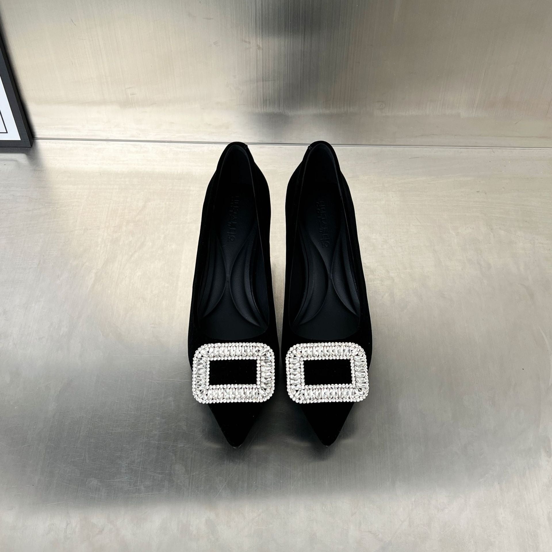 Damen Elegante Pumps mit funkelndem Strassbesatz und komfortablem Absatz R&B