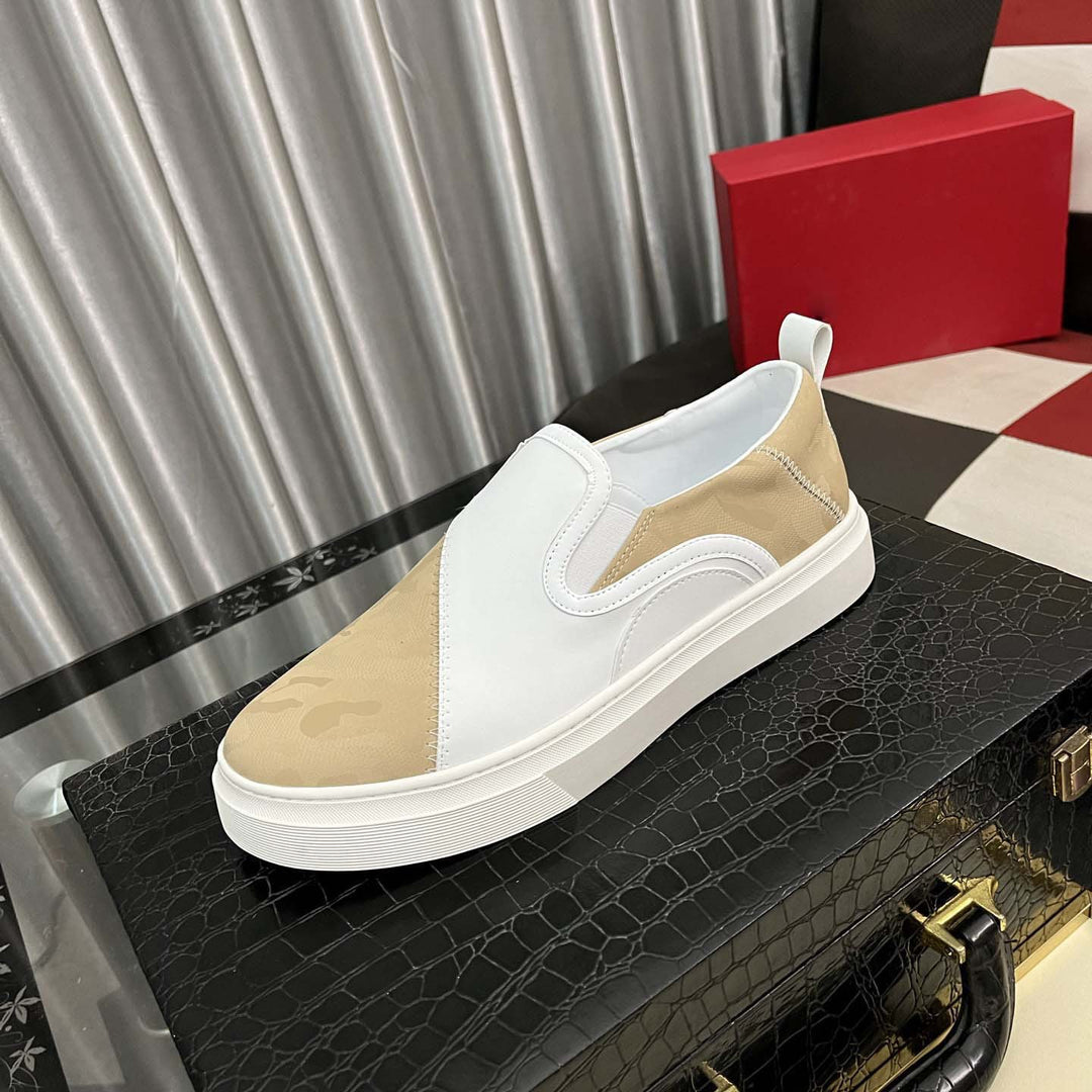 Damen Slip-On Sneakers mit elegantem Camouflage-Muster R&B