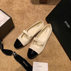 Damen Ballerina-Pumps mit dekorativem Schleifenakzent und hochglänzender Spitze R&B
