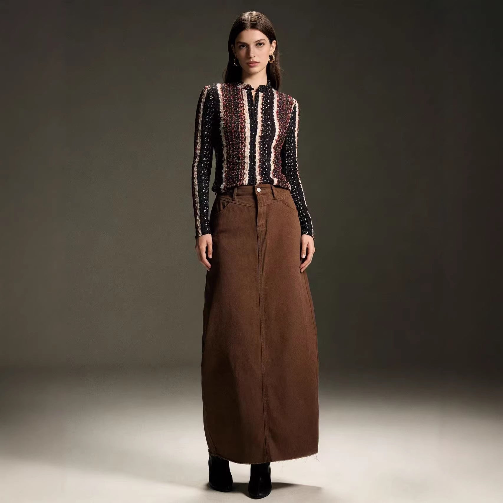 Damen Maxi-Denim-Rock mit hohem Bund und fransigem Saum