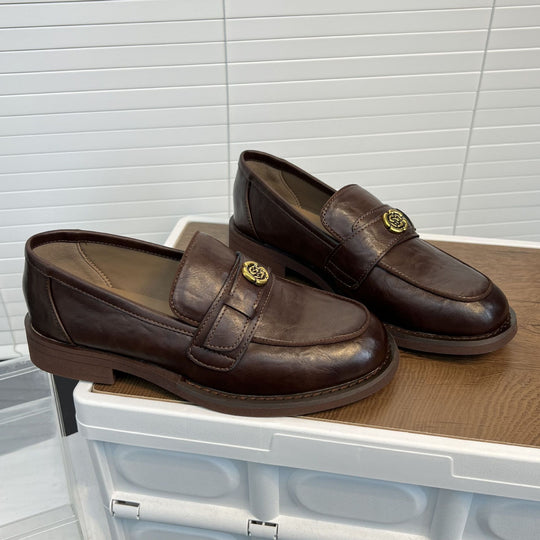 Damen Elegante Mokassins aus hochwertigem Leder mit dekorativem Schnallenverschluss R&B