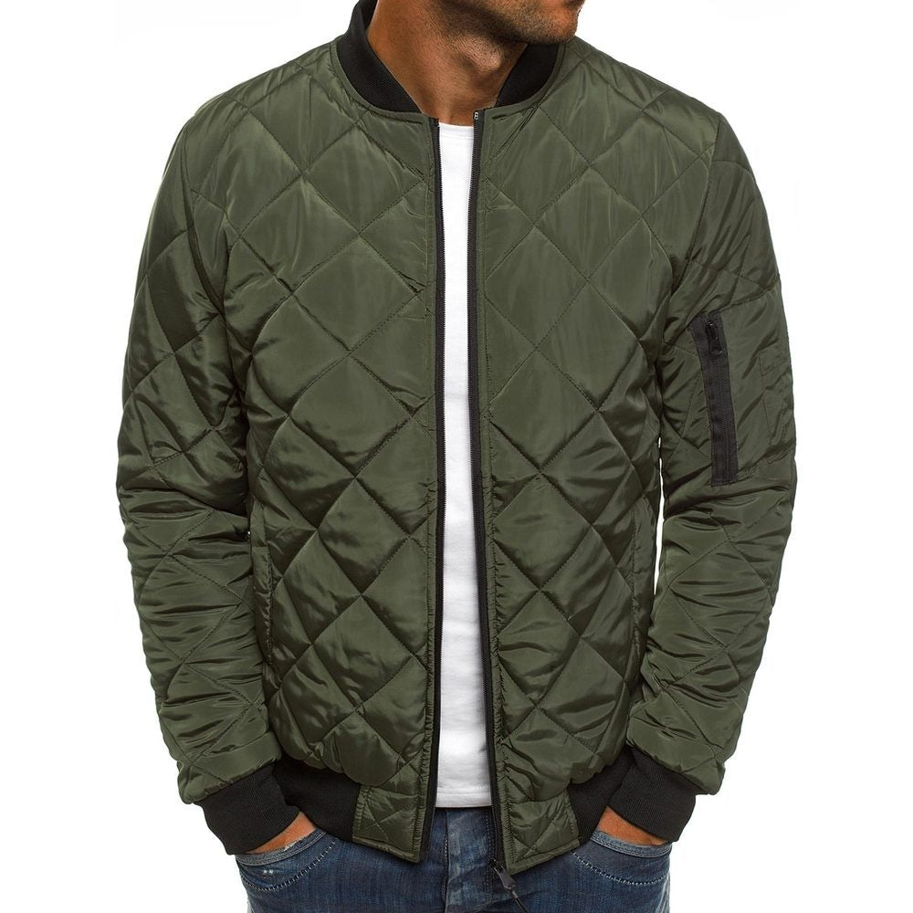 Herren Steppjacke mit hohem Kragen und seitlichen Reißverschlusstaschen R&B