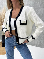 Damen Elegante Strickjacke mit Perlenknöpfen und Kontrastdetails