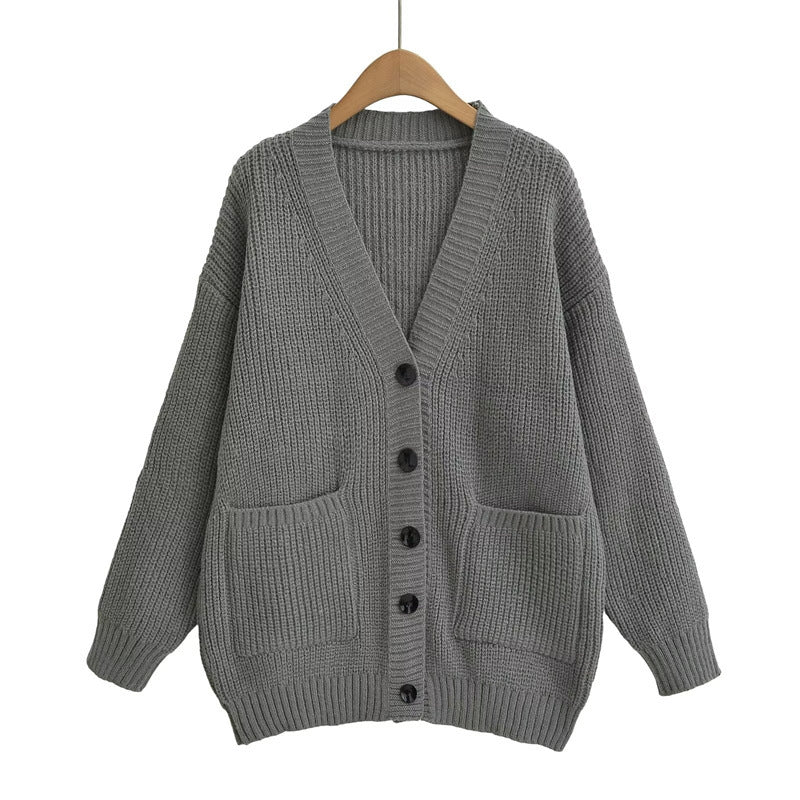 Damen Strickjacke mit großzügigen Taschen und Knopfdetails R&B