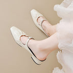 Damen Slipper mit verstellbarem Riemen