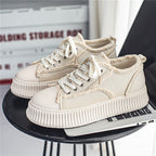 Damen Schnür-Sneaker mit trendigem Design und robustem Gummiboden R&B