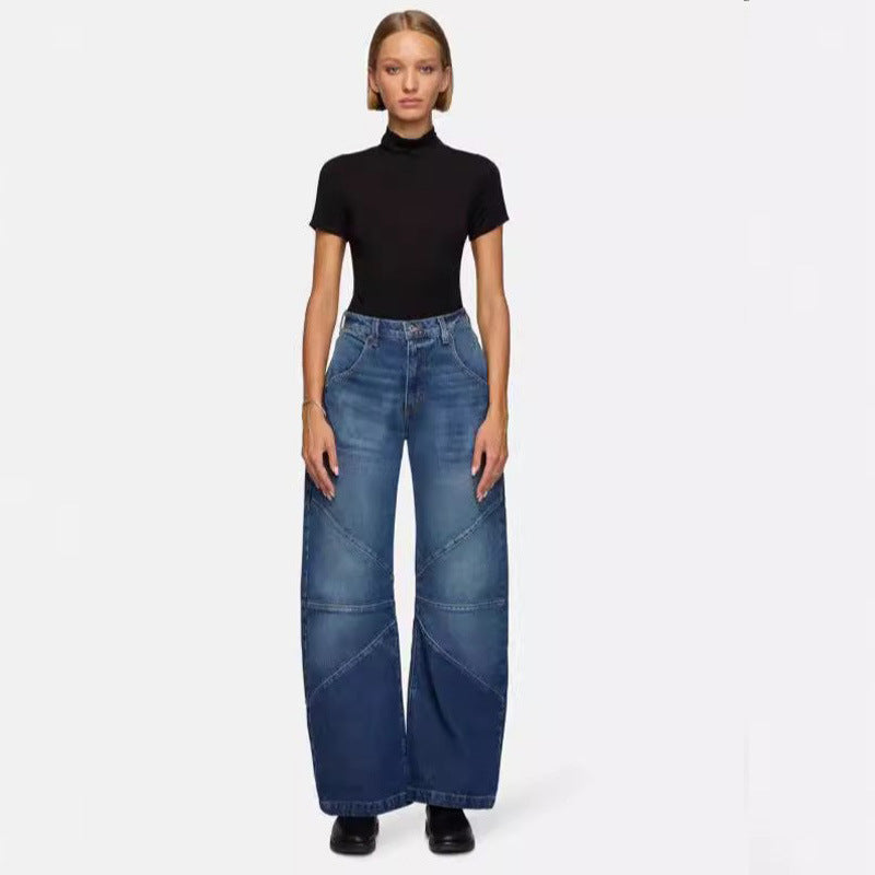 Damen Weite Denim-Jeans mit besonderen Schnittdetails