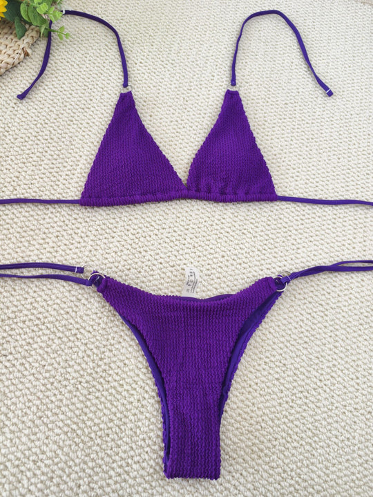 Damen Triangel-Bikini mit strukturiertem Gewebe und eleganten Ringverzierungen R&B
