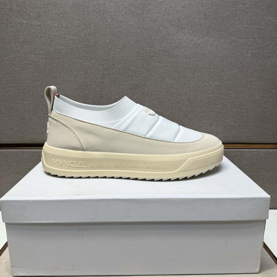 Damen Slip-On Sneaker mit komfortablem Fußbett und elastischem Einstieg R&B