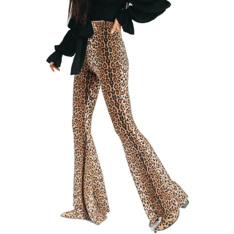 Damen Flared Jeans mit stilvollem Leopardenmuster R&B