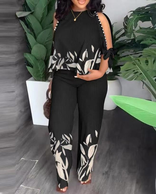 Damen Elegant gestaltetes Sommeroutfit mit floralem Design und Schulterfreiem Oberteil R&B