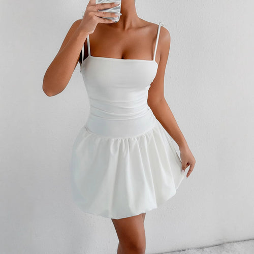 Damen verspieltes Minikleid mit verstellbaren Spaghetti-Trägern und raffiniertem Rüschensaum R&B