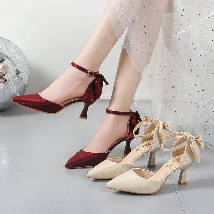 Damen elegante Pumps mit Schleifen-Detail