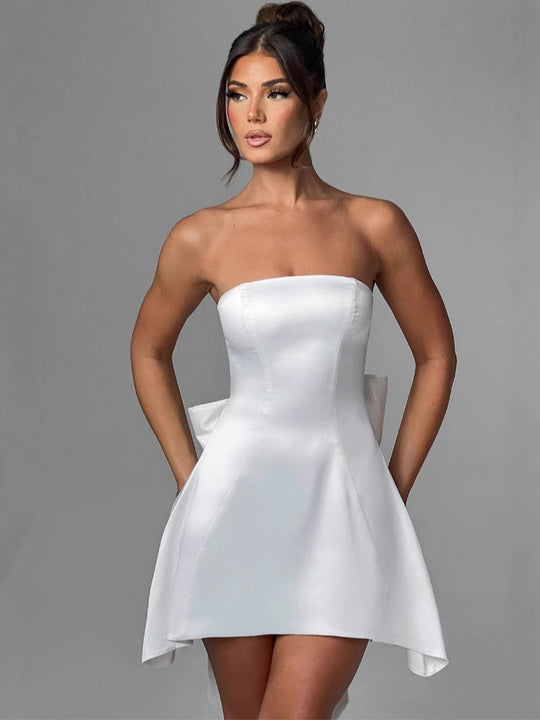 Damen Minikleid im eleganten Bandeau-Stil mit verspieltem Rückendetail R&B