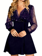 Damen Elegantes Kleid mit transparenten Ärmeln und funkelnden Details