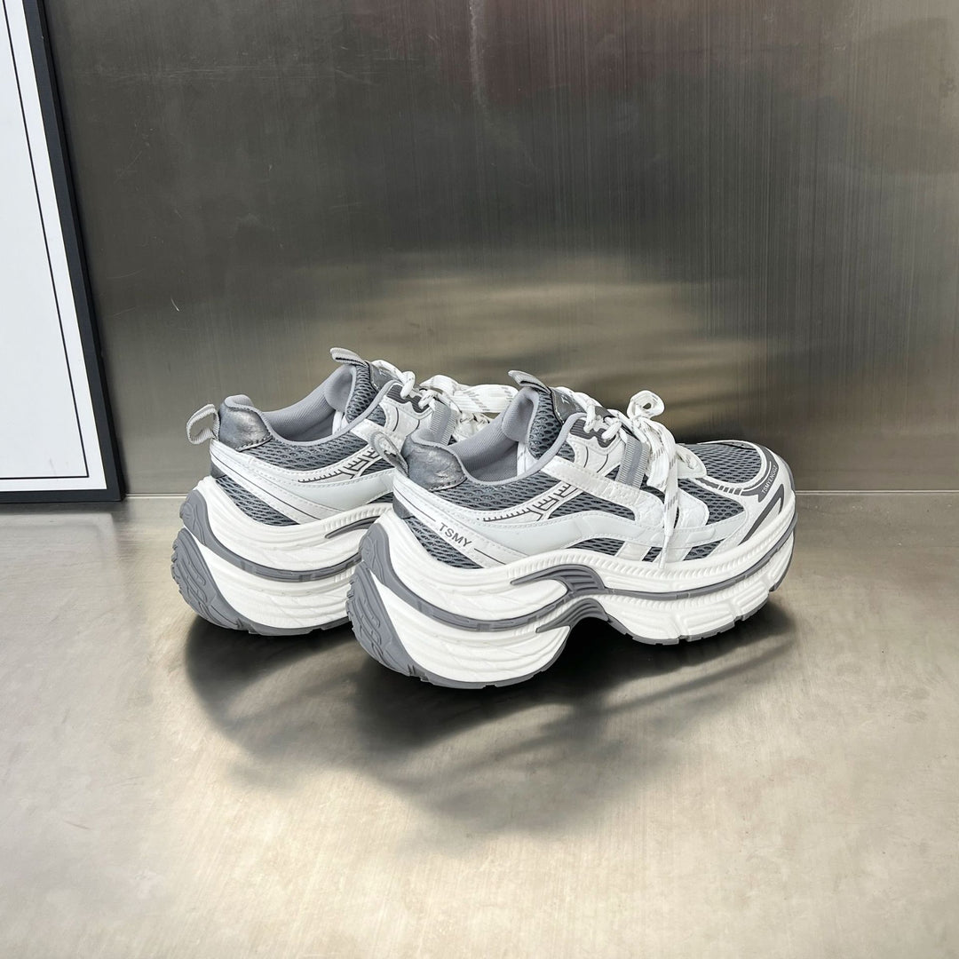 Damen Sportliche Sneakers mit vollständig atmungsaktiver Mesh-Oberfläche und innovativem Dämpfungssystem R&B