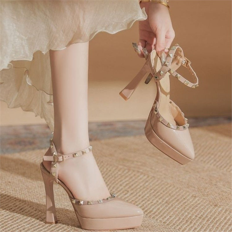 Damen elegante Plateau-Pumps mit Schmuckdetails R&B