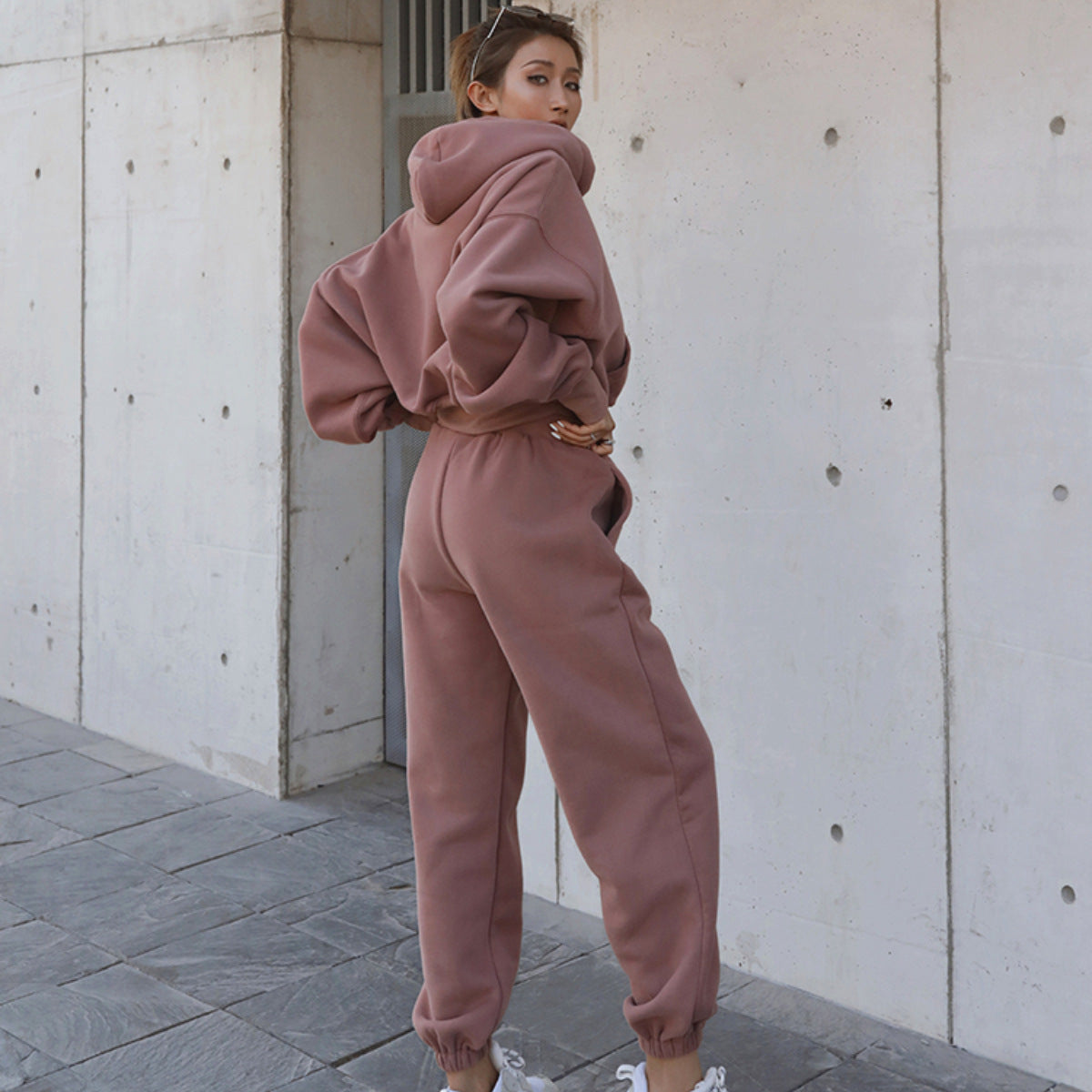 Damen Sportliches Sweatset mit cropped Hoodie und Jogginghose R&B