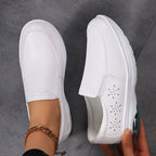 Damen Slip-On Freizeitschuhe mit atmungsaktiver Obermaterialstruktur und dämpfender Sohle