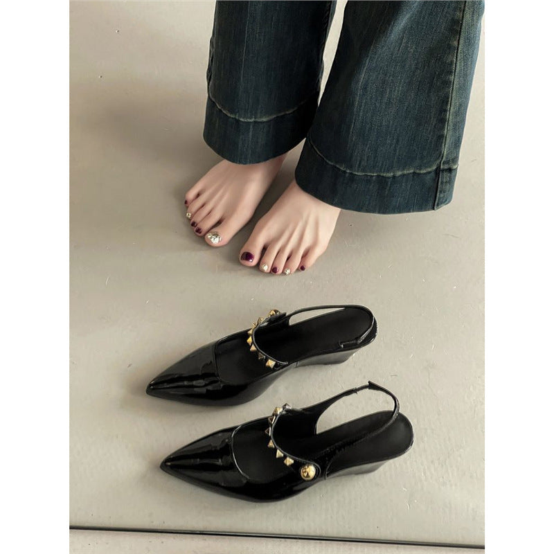 Damen Slingback-Pumps mit metallischen Akzenten R&B