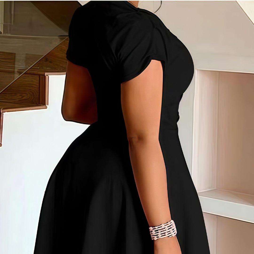 Damen Etuikleid mit doppelter Knopfleiste und femininer Silhouette R&B