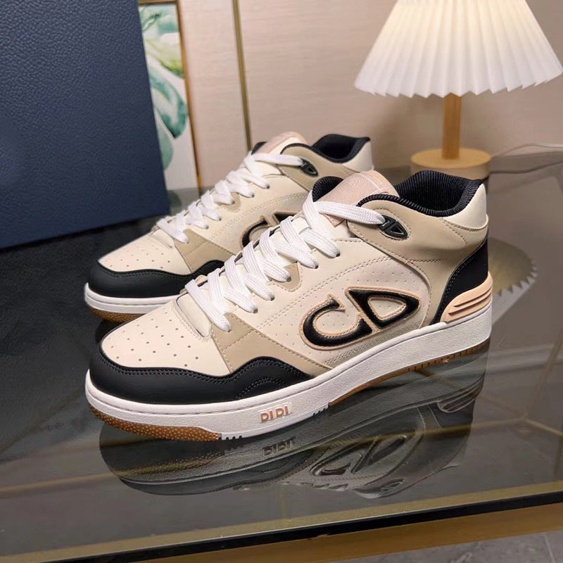 Damen Hochwertige Sneakers mit atmungsaktiver Materialtechnologie und stabiler Dämpfung R&B
