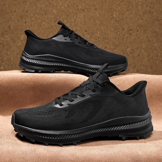 Unisex nan leichte Strick-Trekkingsneaker mit ausgeprägter Profilsohle und reaktiver Dämpfung R&B