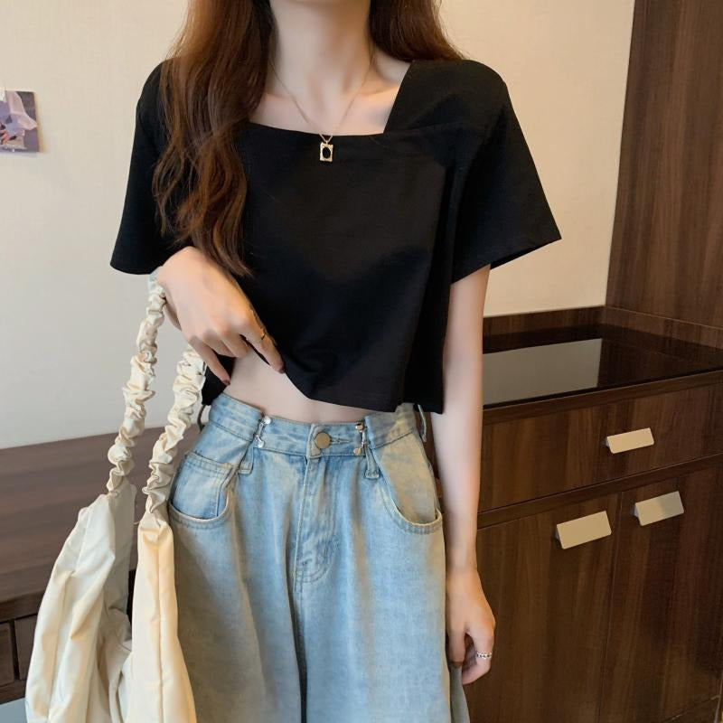 Damen Cropped T-Shirt mit modernen Details