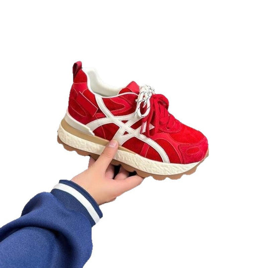 Damen Sportliche Sneakers mit dicker Laufsohle und eleganten Wildleder-Detail R&B