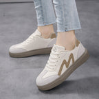Damen Sneakers mit stylischem Minimaldesign und rutschfester Sohle R&B