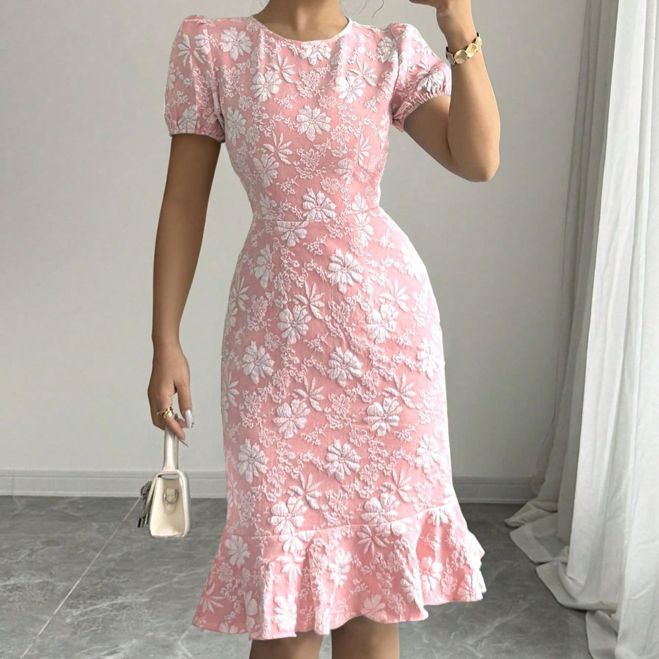 Damen Midi-Kleid mit floralen Applikationen und voluminösen Ärmeln R&B
