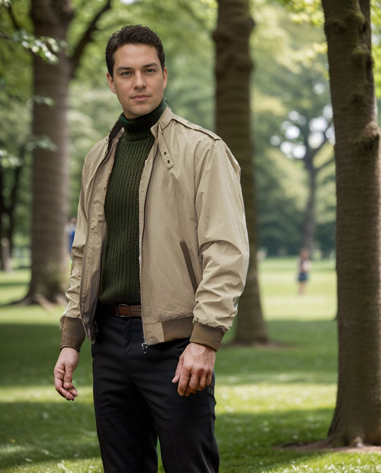 Herren leichte Übergangsjacke mit hochgeschlossenem Kragen und seitlichen Taschen R&B