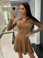 Damen Sportliches Kleid mit Polokragen und schwingendem Rock R&B