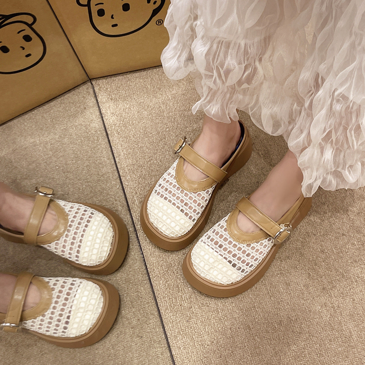 Damen Komfortable Clogs mit trendy Netzdesign und modischer Schnalle R&B