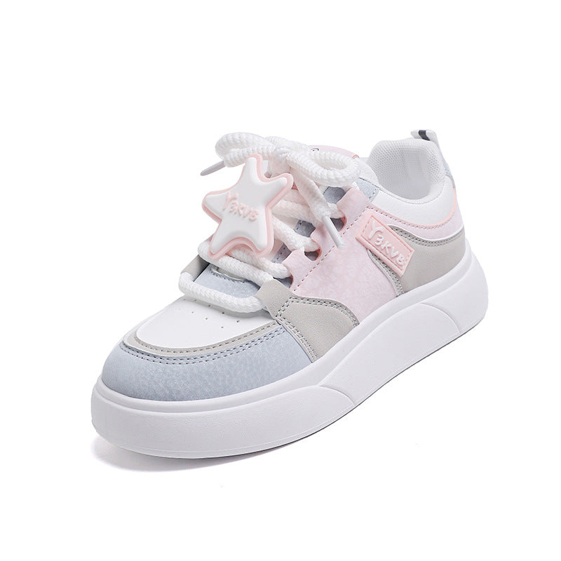Damen Sportliche Sneakers mit dekorativen Akzenten R&B