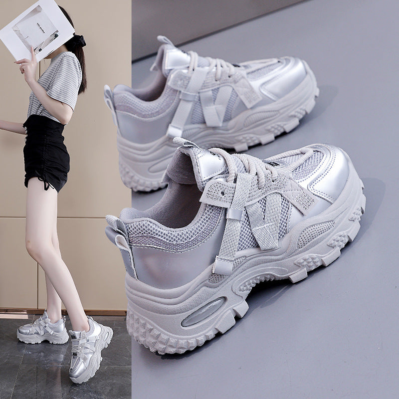 Damen Sportliche Sneakers mit atmungsaktivem Netzmaterial und stabiler Profilsohle R&B