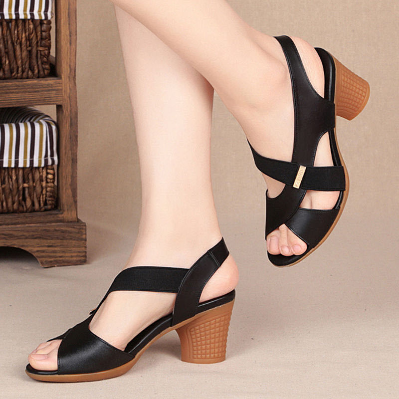 Damen Komfortable Riemchen-Sandalen mit innovativem Design und elegantem Absatz R&B