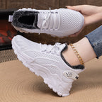 Damen Warmgefütterte Sneakers mit innovativer Strickoberfläche R&B