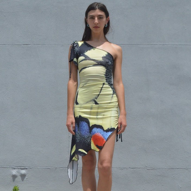 Damen asymmetrisches Minikleid mit Rüschendetails und einseitigem Träger R&B
