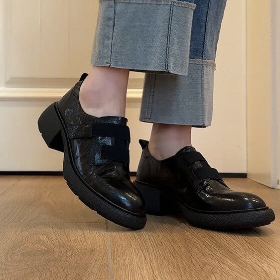 Damen bequeme Schnürschuhe mit elastischen Riemen