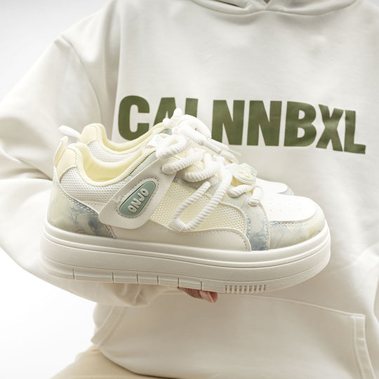 Damen Komfortable Freizeitsneaker mit atmungsaktiver Oberflächenstruktur und stützender Sohle R&B