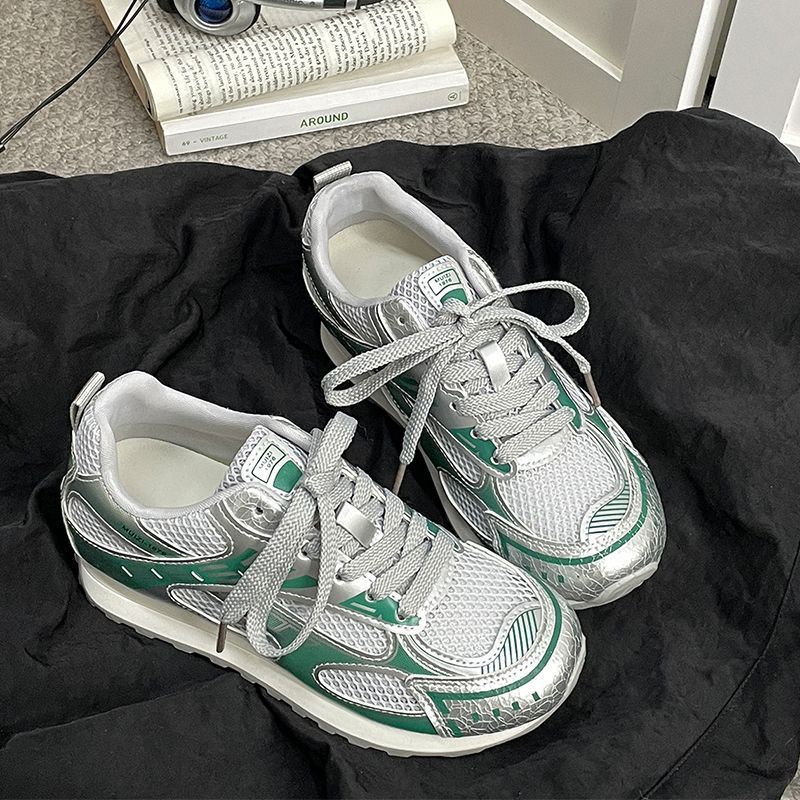 Damen Athletische Sneakers mit atmungsaktiver Mesh-Oberfläche und dämpfender Sohle R&B