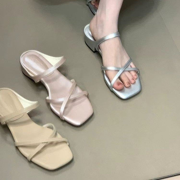 Damen elegante Flachsandalen mit geschmackvollem Kreuzriemen und bequemer Sohle R&B