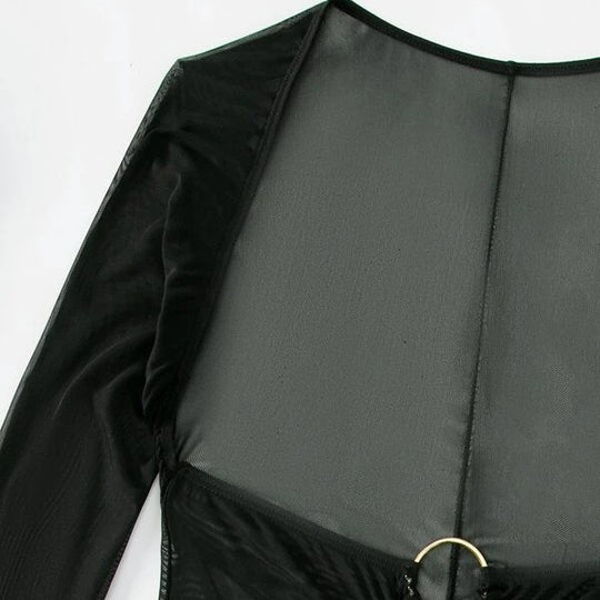Damen Strandkleid mit transparentem Wickeldetail und modischen Ring-Elementen R&B