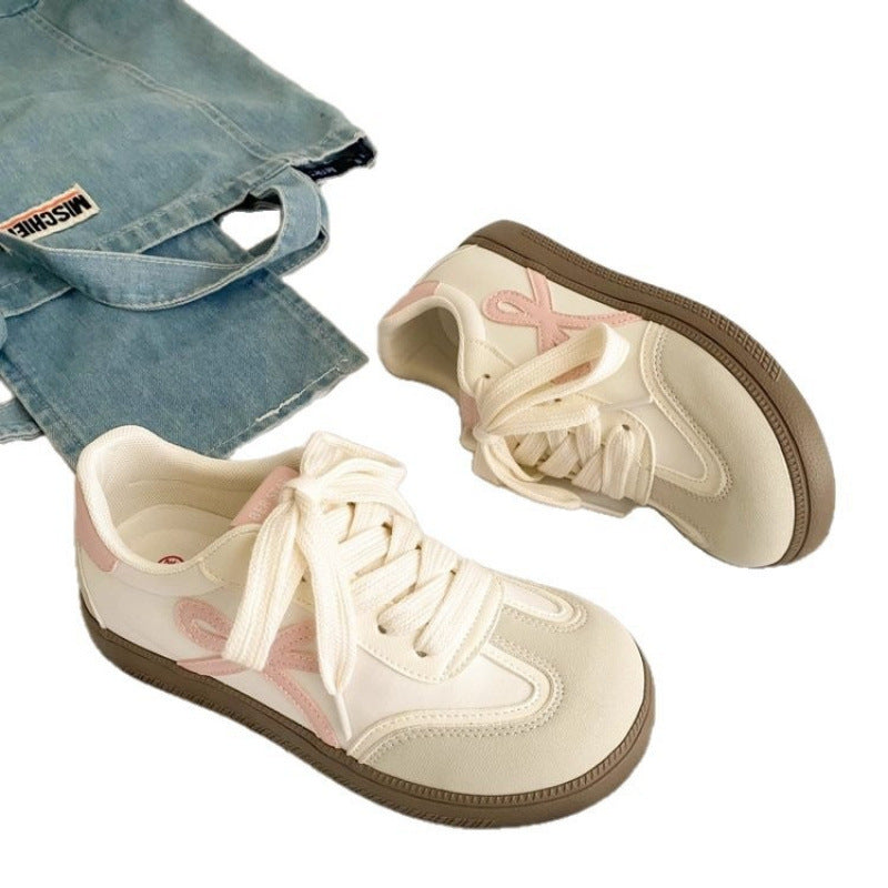 Damen Sportliche Sneakers mit modischem Minimalismus R&B