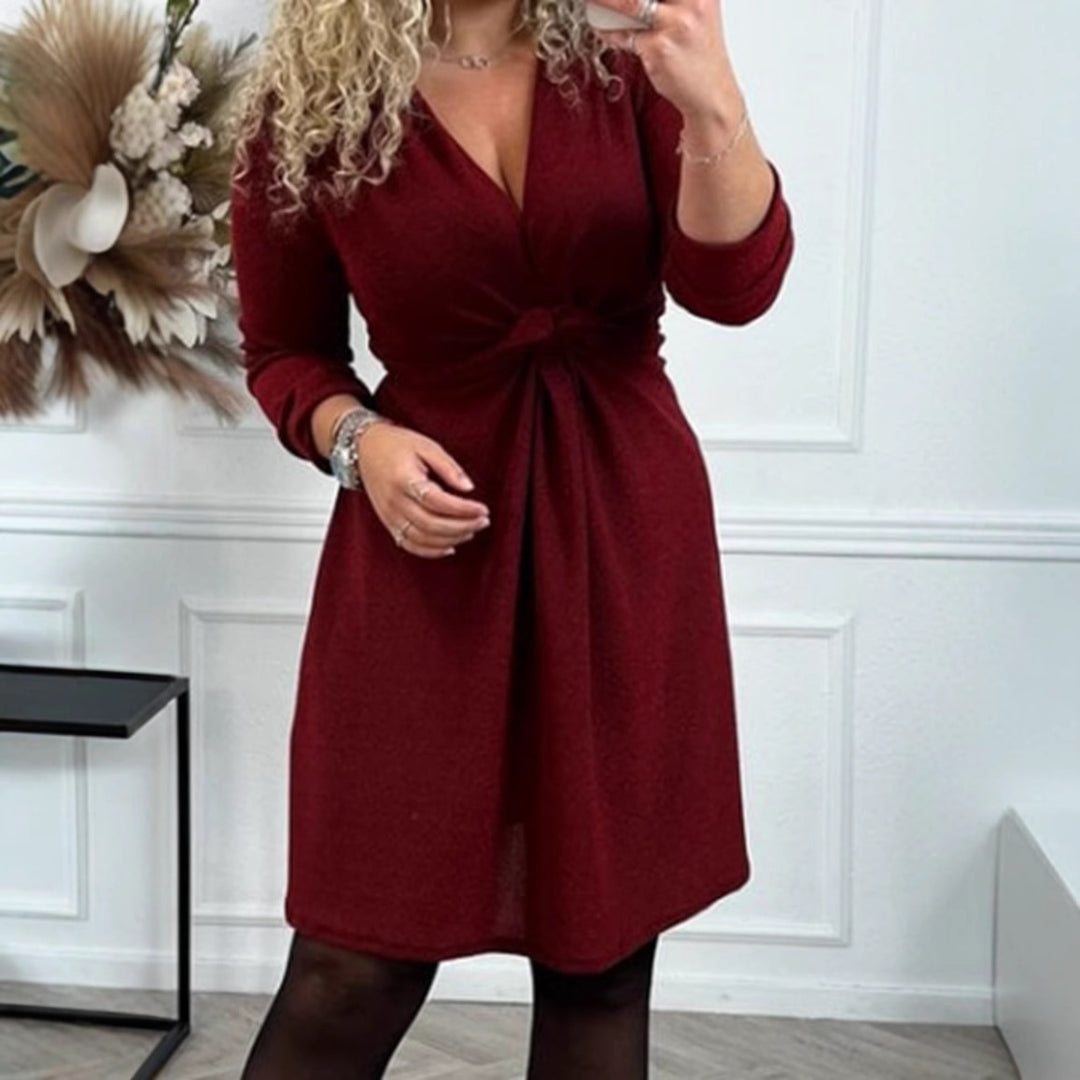 Damen Wickelkleid mit eleganter Raffinesse und schmeichelndem V-Ausschnitt Heidi-Mode