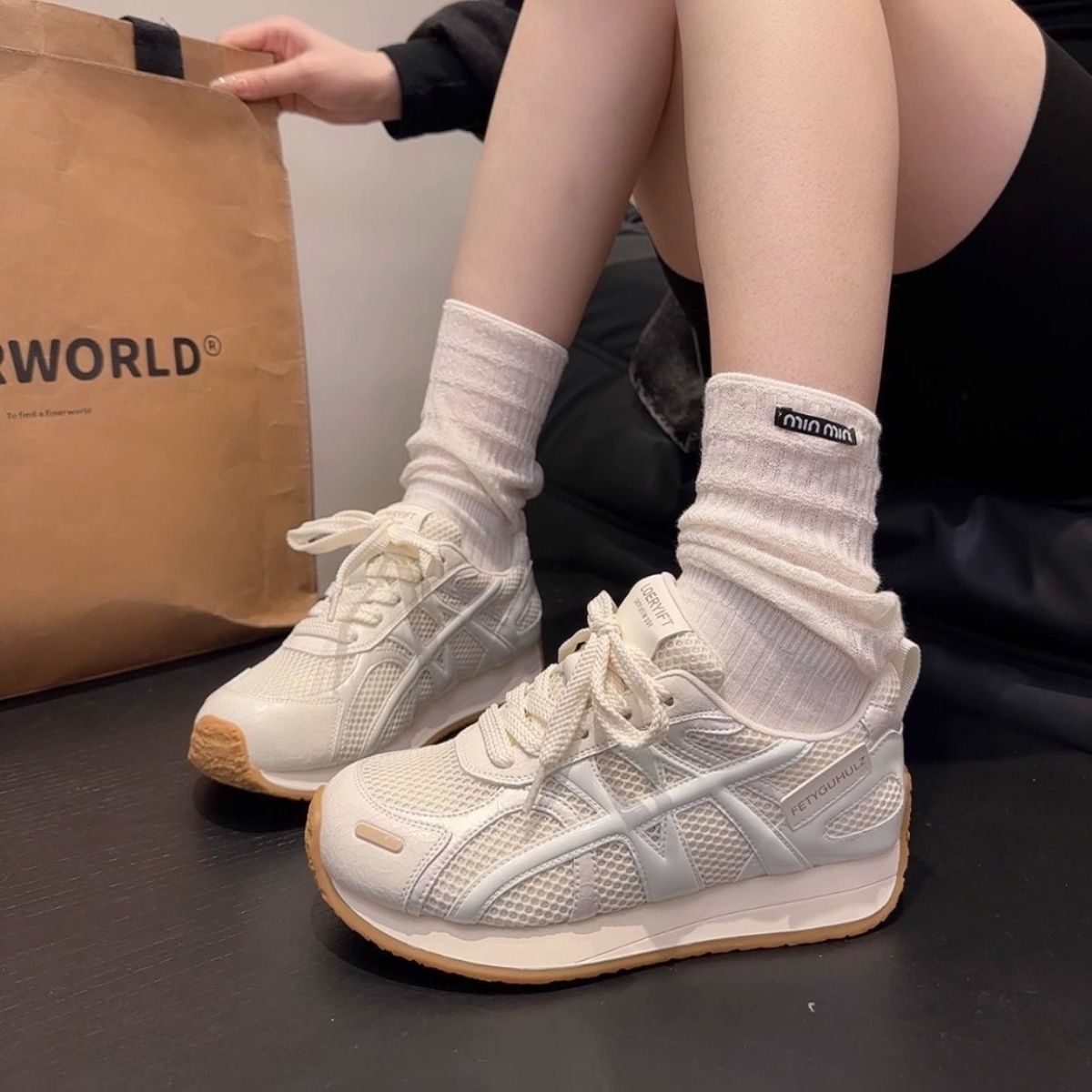Damen Sportliche Mesh-Sneaker mit dämpfenden Eigenschaften und modernem Design R&B