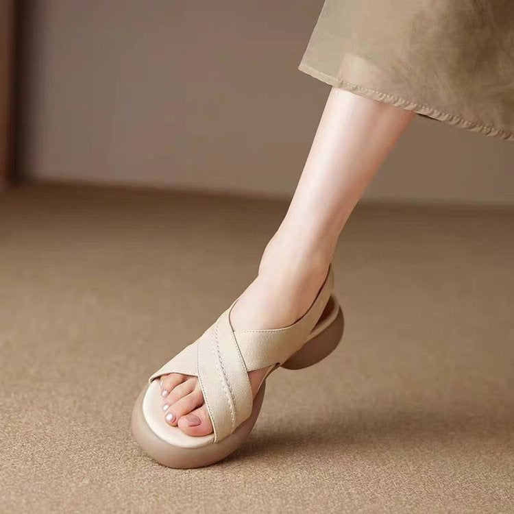 Damen Komfortable Plattform-Sandalen mit verstellbaren Riemen und anatomisch geformtem Fußbett R&B