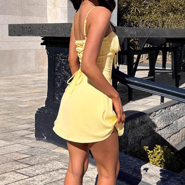 Damen Minikleid mit verstellbaren Trägern und Rüschendetails R&B