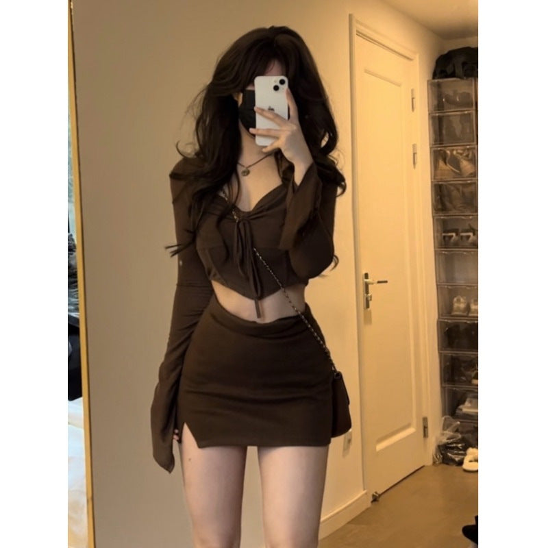 Damen Crop-Top mit dekorativem Bindegürtel und weitem Arm